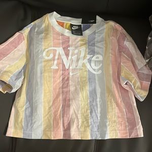Brand new cropped Nike shirt